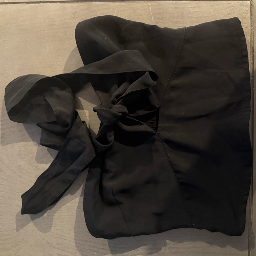 Abercrombie & Fitch Black Crop Top